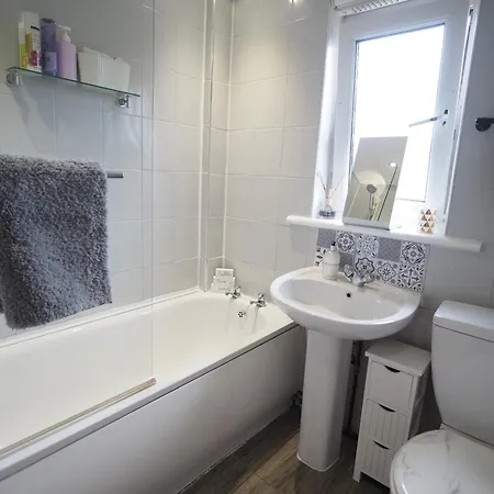 Appartement Two Bd House With Private Parking *