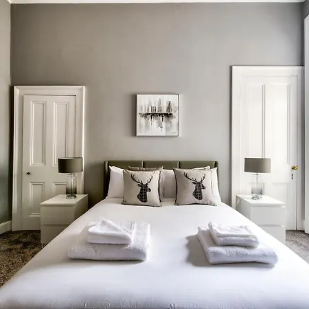 Διαμέρισμα Lothian Road - Perfect Centre Location.