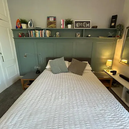 Charming Leith Retreat - Walk To The Shore Lägenhet