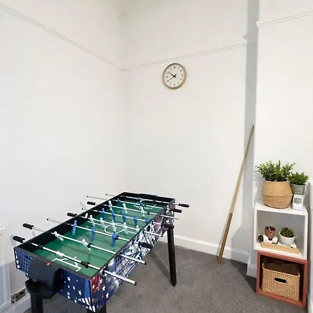 Апартаменты Spacious Easter Road 2br