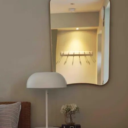 Fully Licensed In Peaceful Neighbourhood אדינבורו