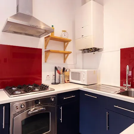 Apartment Chic 1-bedroom In New Town Edinburgh