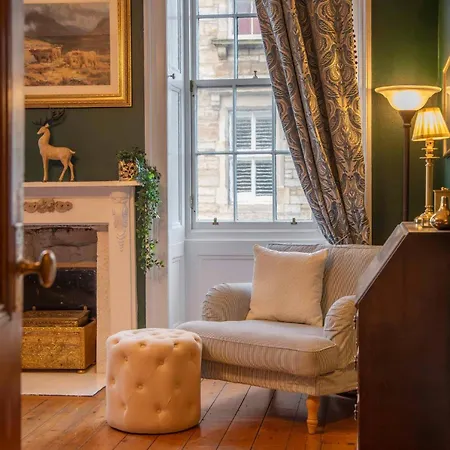 Iconic Royal Mile إدنبرة