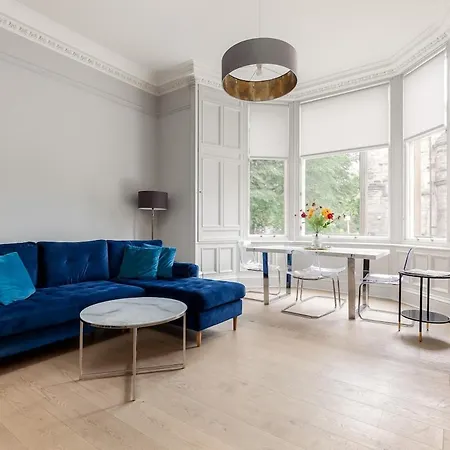 Victorian - Centre - Free Car Space * אדינבורו