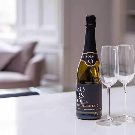 Victorian - Centre - Free Car Space דירה אדינבורו