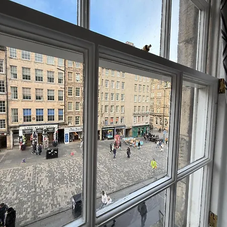 3 Royal Mile Flat Near Castle * אדינבורו