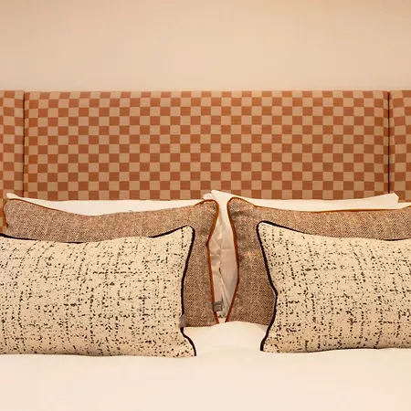 Joivy Royal Mile Hotel