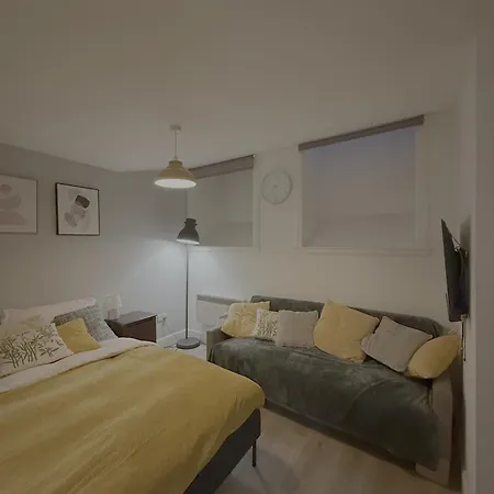 Lothian Ap Apartment *