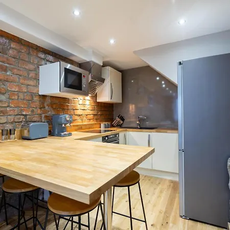 Apartment Elegant Stockbridge 3 Bdrm On The Canal Edinburgh