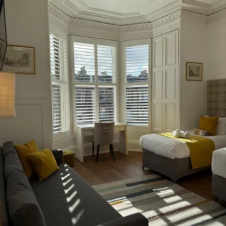 Otel Edinburgh37