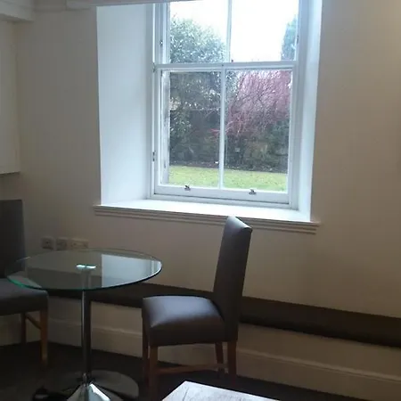 公寓式酒店 Fountain Court - Royal Garden