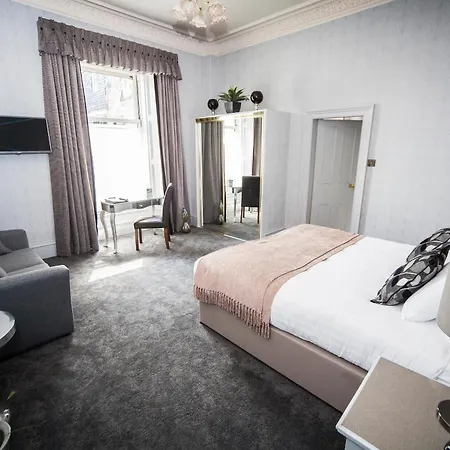 Braid Hills 3* Edinburgh