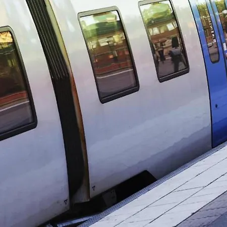 Princes Street מלון דירות אדינבורו