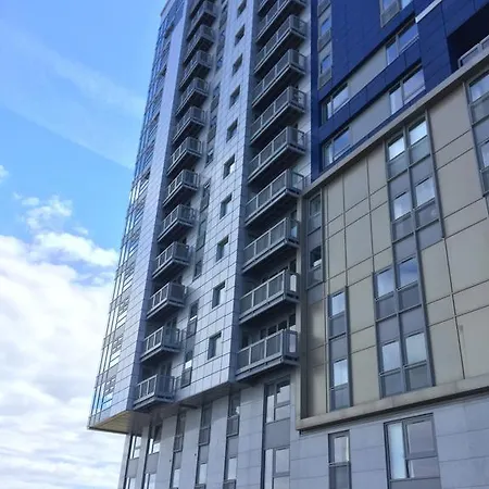 Western Harbour Apartman