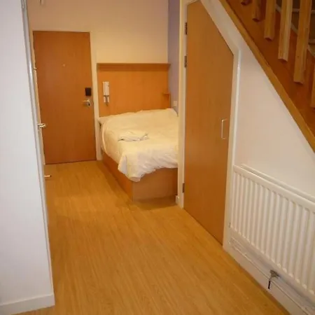 Apartment Destiny Student - Cowgate *