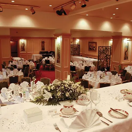 Western South Braid Hills Hotel 3*