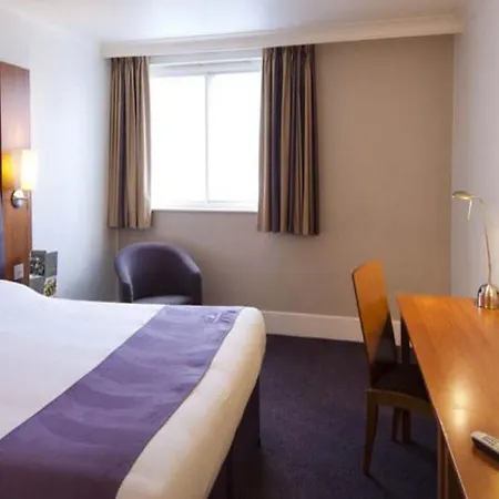 Otel Premier East
