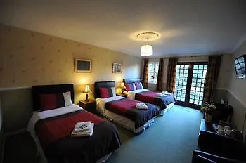 Апартаменты The Thistle House