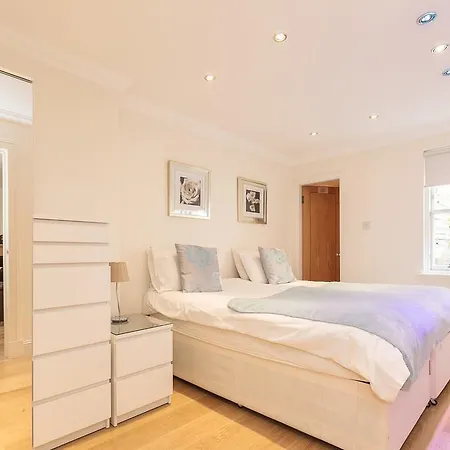 Apartment Albany Edinburgh