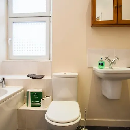 Perfect Flat In * אדינבורו