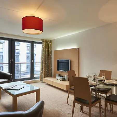 Aparthotel Fountain Court - Eq2