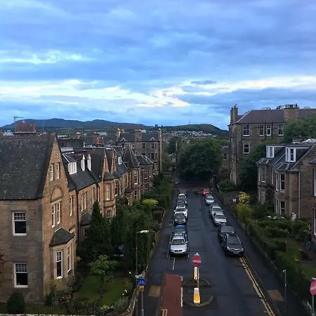 Bed and breakfast Airdenair 3*