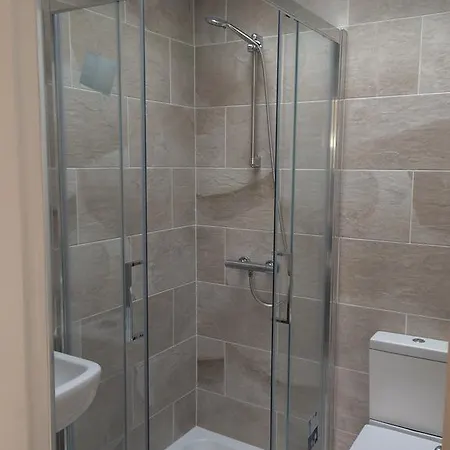 Casa de hóspedes 18 Craigmillar Park 4*