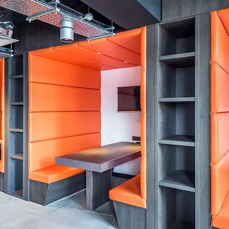 Km Hotel 3*