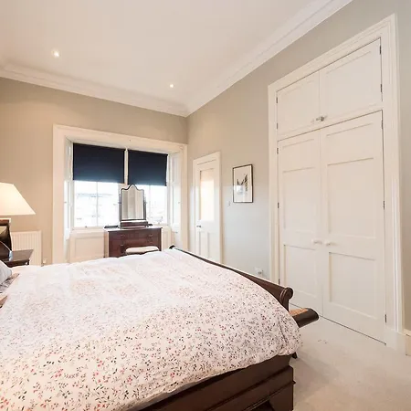 5 2f Douglas Gardens Apartamento *