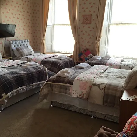 Bed & Breakfast 16 Pilrig 3*