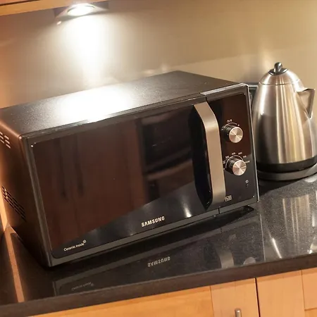 The Holyrood Park Appartement *