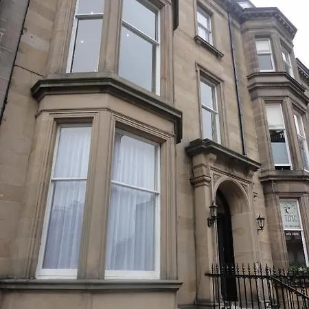 帕默斯顿套房酒店