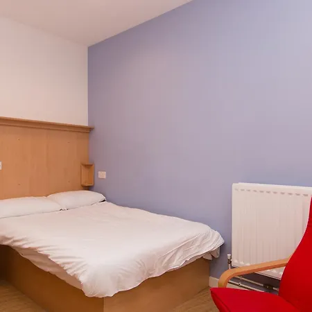 Destiny Student - Cowgate Apartment *