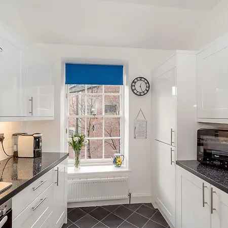 Castle Terrace Apartment إدنبرة