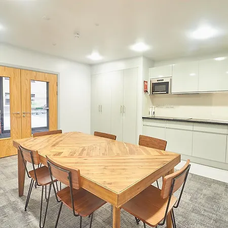 Appartamento Destiny Student - Meadow Court *