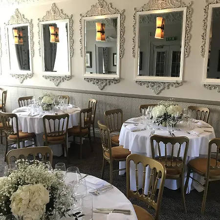 The Wine House 1821 فندق مبيت وإفطار