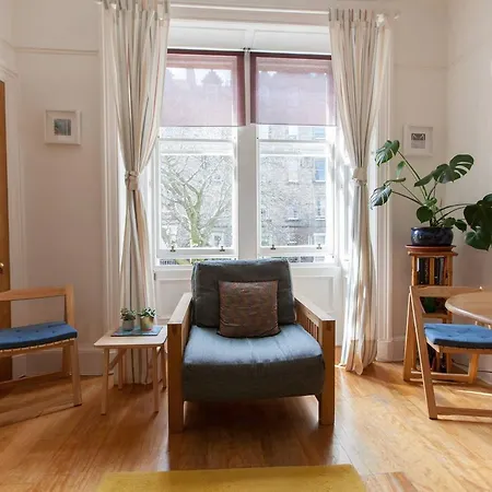 Homely Walking Distance To Royal Mile * Edinburgh