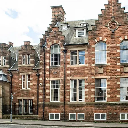 Stylish Central Near Royal Mile