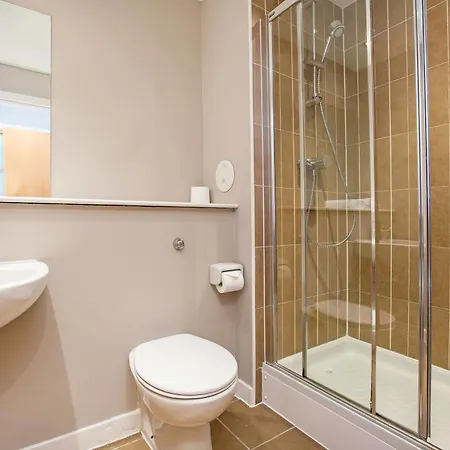 Hot-el-apartments Waterfront 4*