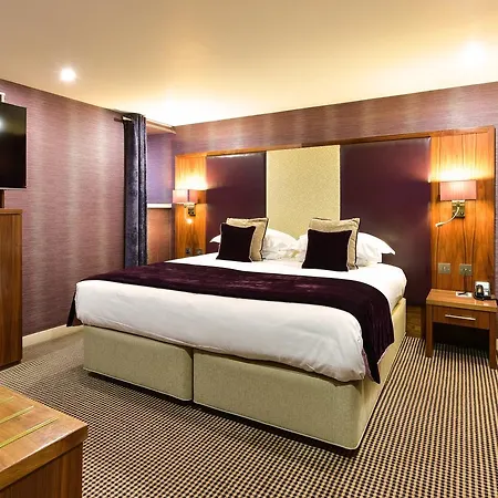 The Roseate - Small Luxury Of The World Hotel