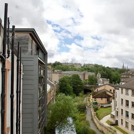 Lovely 1 Bedroom Flat In Stockbridge Διαμέρισμα *