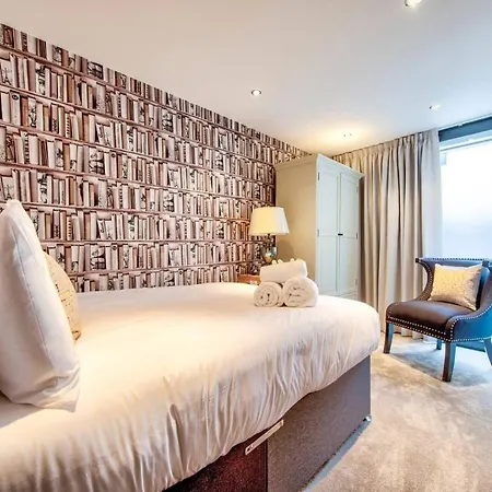 Ferienhaus Altido Stunning And Modern 3bedroom Mews House With Parking Edinburgh