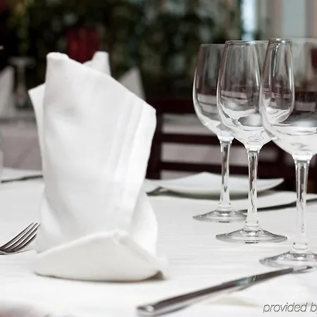 100 Princes Street Hotel