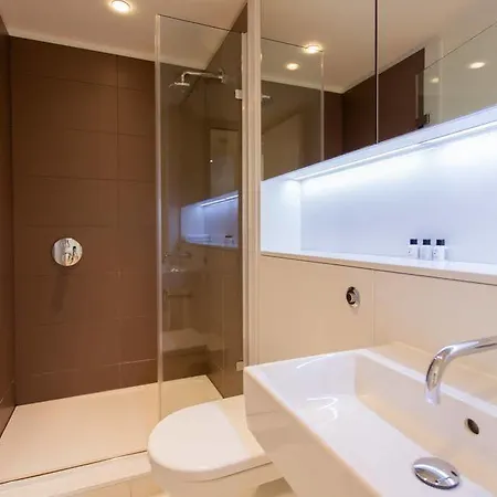 Hotell Cloud 9 - Quartermile