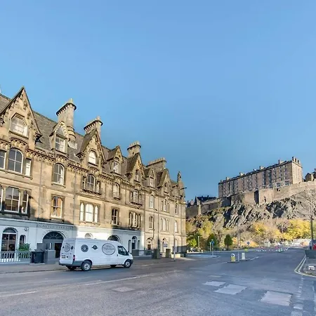 شقة Altido Castle Terrace 3 Bedroom - Old Town *