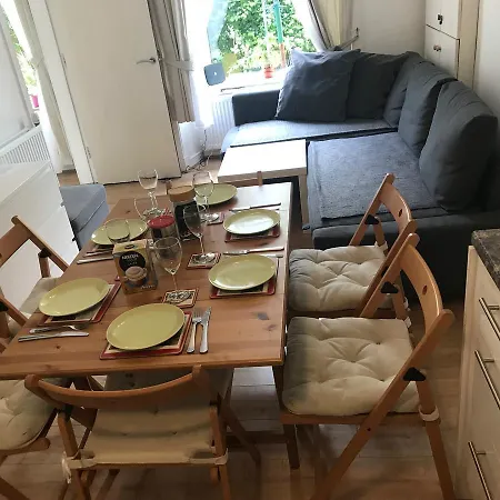 Central Apartment Edinburgh