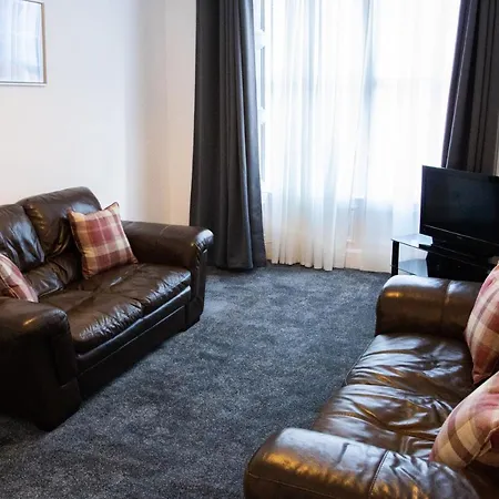 2 Bedroom Property Near Old Town And Grassmarket * إدنبرة
