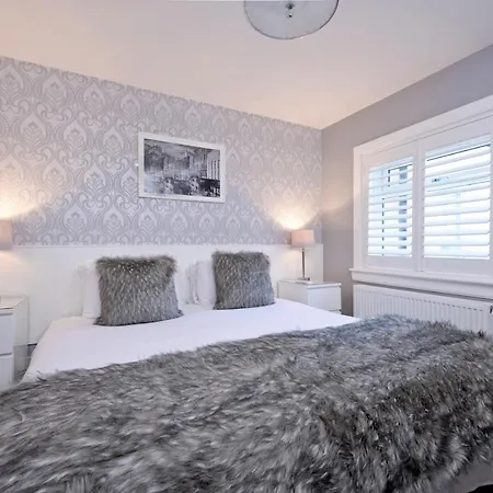 Bed & Breakfast Alpha 3*