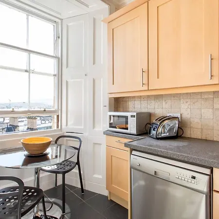Appartement Altido Retro Castle Retreat 2bed