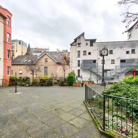 Amazingly Stylish&elegant 4bd Old Town Apt *
